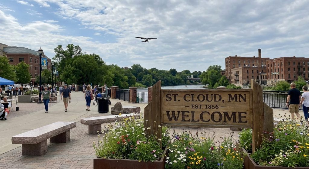 Cheap Business Class Flights to St. Cloud, MN